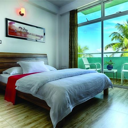 Beach Sunrise Inn Hulhumale Exterior photo
